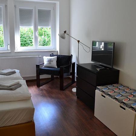 Ferienwohnung Rockside Arnoldstein Szoba fotó